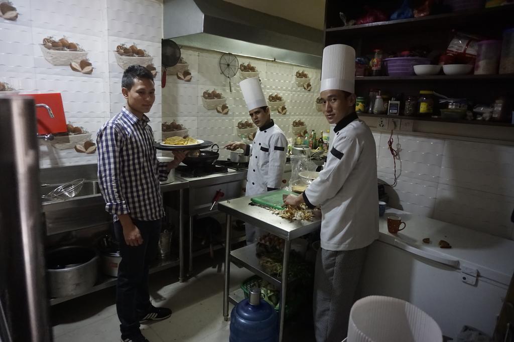 Hotel Everest Nepal Kathmandu Bagian luar foto